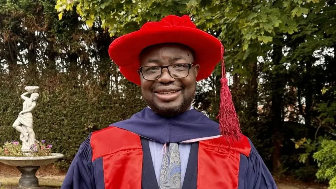 Bernard_Doro__minister_of_humanitarian_affairs