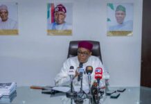 FG ORDERS IMMEDIATE RETIREMENT OF TOP DIRECTORS IN MINISTRY OF HEALTH