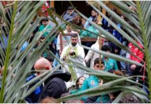 CHRISTIANS WORLDWIDE MARK PALM SUNDAY WITH CALLS FOR PEACE