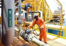 NIGERIA’S CRUDE OIL ONE OF WORLD’S BEST, FG WOOS FOREIGN INVESTORS