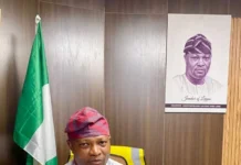 LAGOS 2027 HEATS UP: ABDUL-AZEEZ ADEDIRAN DEFIES ODDS, PICKS APC FORM DESPITE HAMZAT WAVE