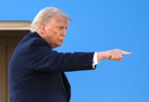 OIL PRICES SINK FURTHER AS TRUMP SIGNS DEAL TO REOPEN HORMUZ
