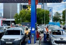 FUEL SHORTAGES BITE IN MOSCOW AS UKRAINE TARGETS RUSSIA’S OIL