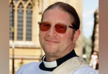 FROM JAGGER TO JESUS: EX-STONES ‘LUGGER’ ORDAINED