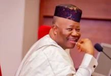 ‘WE THOUGHT IT WAS AI’: AKPABIO MOCKS OSHIOMHOLE OVER VIRAL VIDEO OF MASSAGING A WOMAN’S LEG (VIDEO)