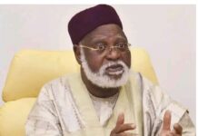 EX-HEAD OF STATE ABDULSALAMI ABUBAKAR UNDERGOES KNEE SURGERY IN INDIA (VIDEO)