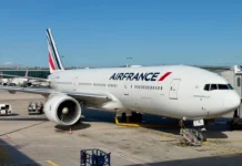 AIR FRANCE ENFORCES ISRAELI BAN ON PILOTS FROM MUSLIM-MAJORITY COUNTRIES